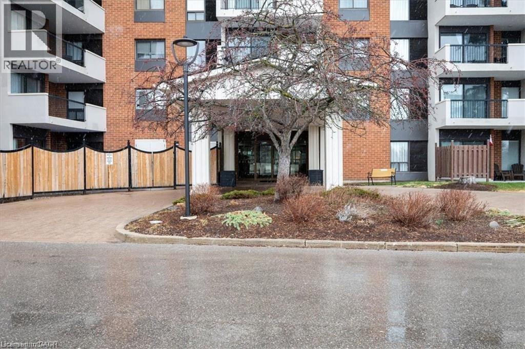 260 Sheldon Avenue Unit# 609, Kitchener, Ontario  N2H 6P2 - Photo 2 - 40807943