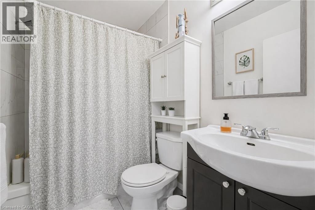 715 Frederick Street, Kitchener, Ontario  N2B 2B3 - Photo 16 - 40807898