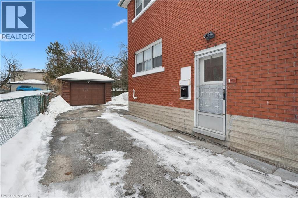 715 Frederick Street, Kitchener, Ontario  N2B 2B3 - Photo 17 - 40807898