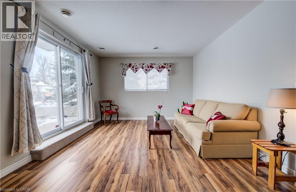 345 Briarmeadow Drive Unit# 102, Kitchener, Ontario N2A 4J6 - Photo 11 - 40807408