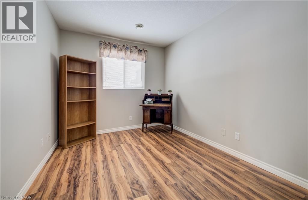 345 Briarmeadow Drive Unit# 102, Kitchener, Ontario N2A 4J6 - Photo 15 - 40807408