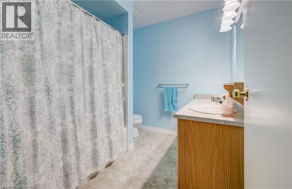 345 Briarmeadow Drive Unit# 102, Kitchener, Ontario N2A 4J6 - Photo 24 - 40807408