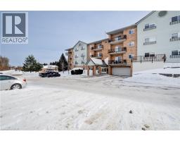 345 BRIARMEADOW Drive Unit# 102, Kitchener, Ontario