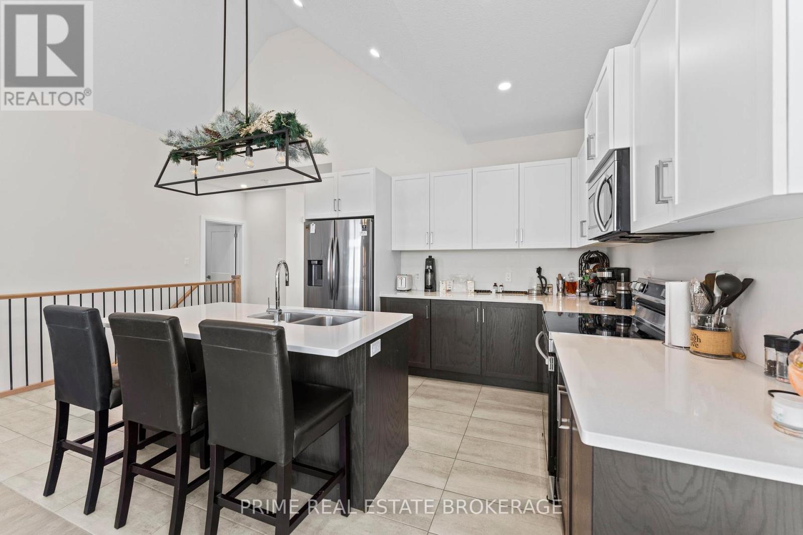 15 Compass Trail, Central Elgin, Ontario  N5L 0B8 - Photo 14 - X12823838