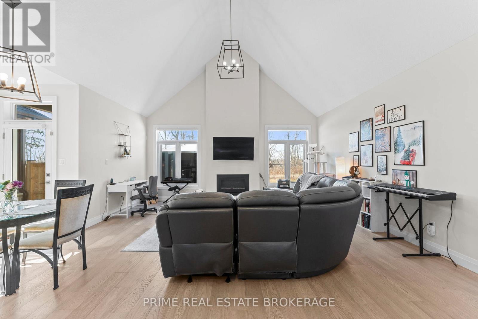 15 Compass Trail, Central Elgin, Ontario  N5L 0B8 - Photo 18 - X12823838