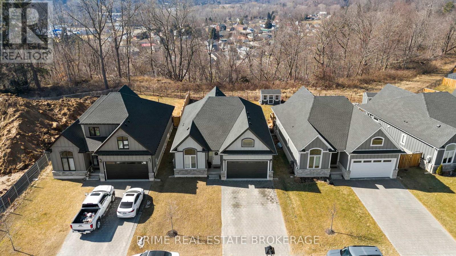 15 Compass Trail, Central Elgin, Ontario  N5L 0B8 - Photo 2 - X12823838