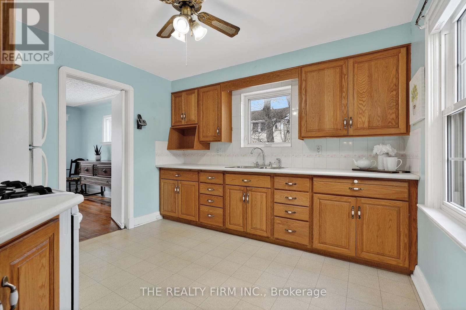 7061 Longwoods Road, London South, Ontario  N6P 1B6 - Photo 16 - X12823924