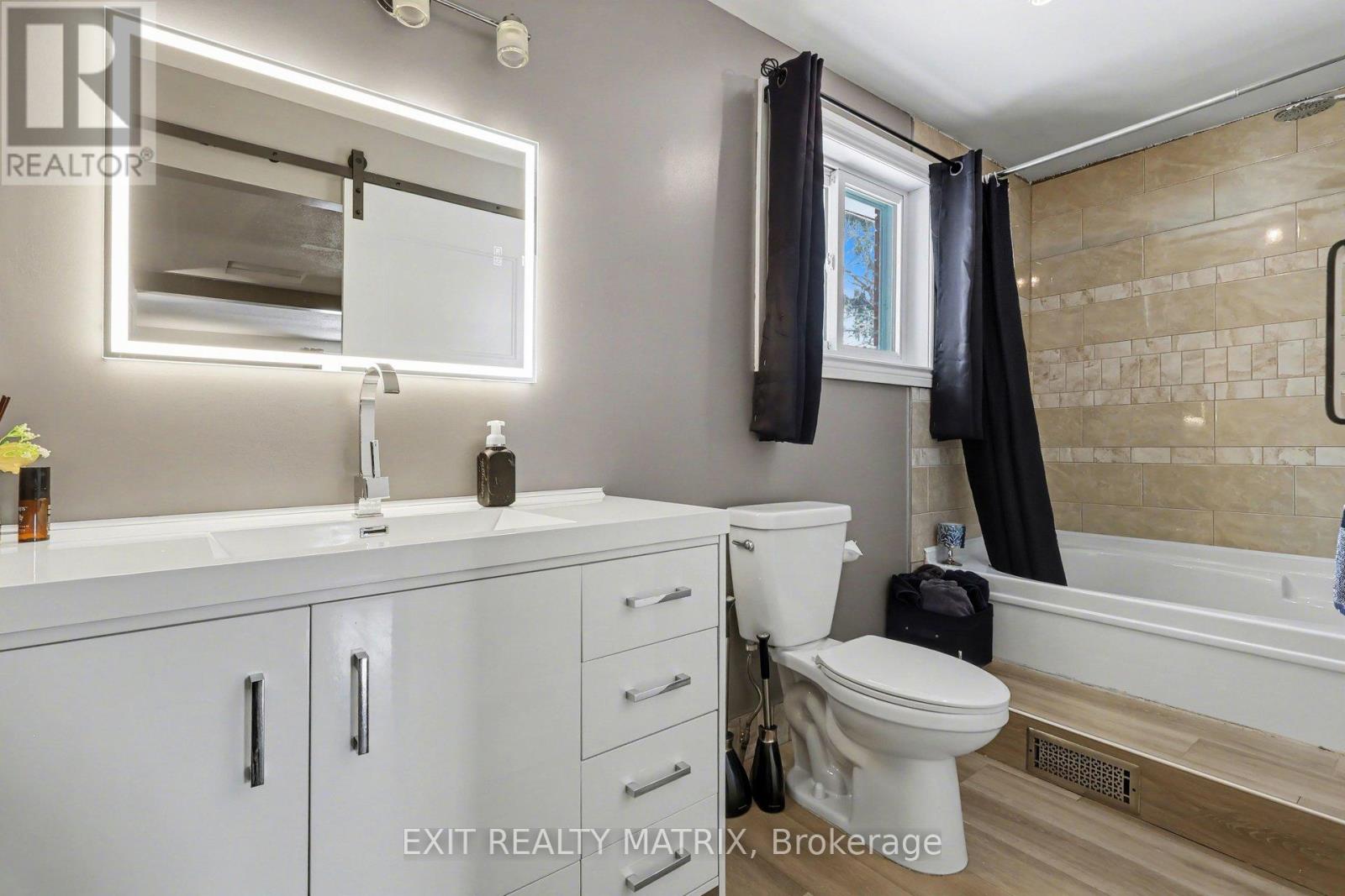 2 St Polycarp Street, North Stormont, Ontario  K0C 1W0 - Photo 19 - X12823766