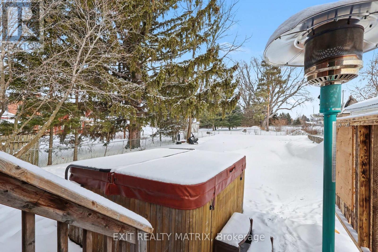 2 St Polycarp Street, North Stormont, Ontario  K0C 1W0 - Photo 37 - X12823766