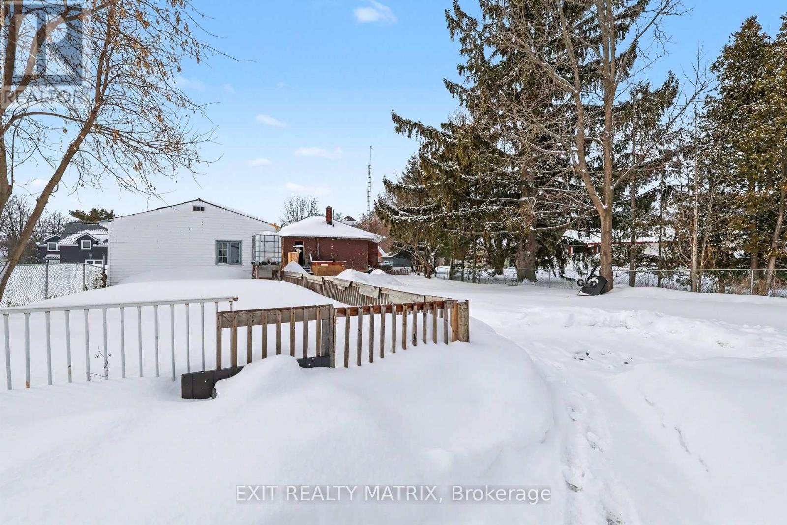 2 St Polycarp Street, North Stormont, Ontario  K0C 1W0 - Photo 39 - X12823766