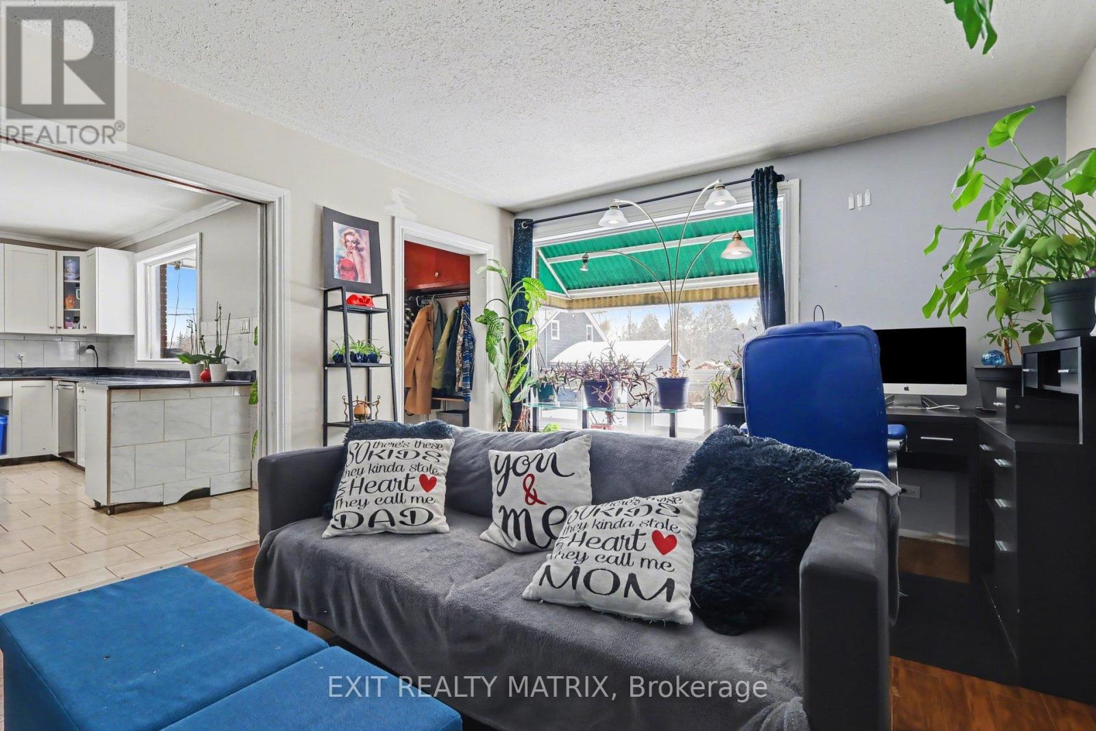 2 St Polycarp Street, North Stormont, Ontario  K0C 1W0 - Photo 8 - X12823766