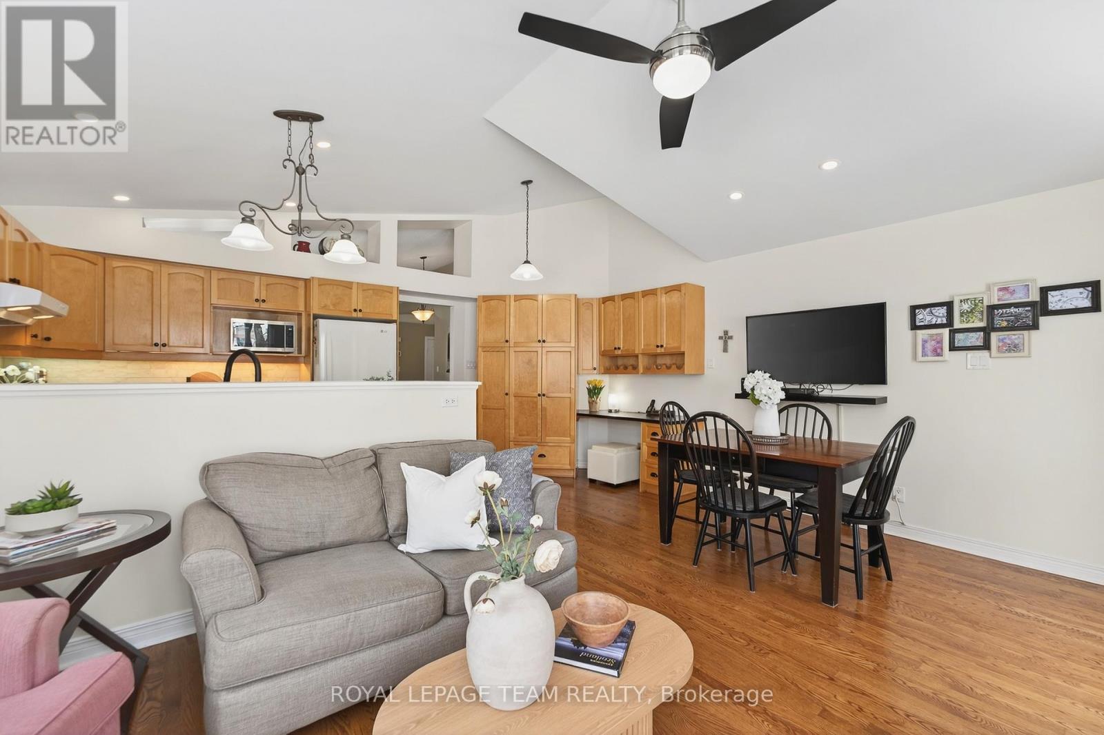 81 Waterthrush Crescent, Ottawa, Ontario K2M 2V1 - Photo 21 - X12823820