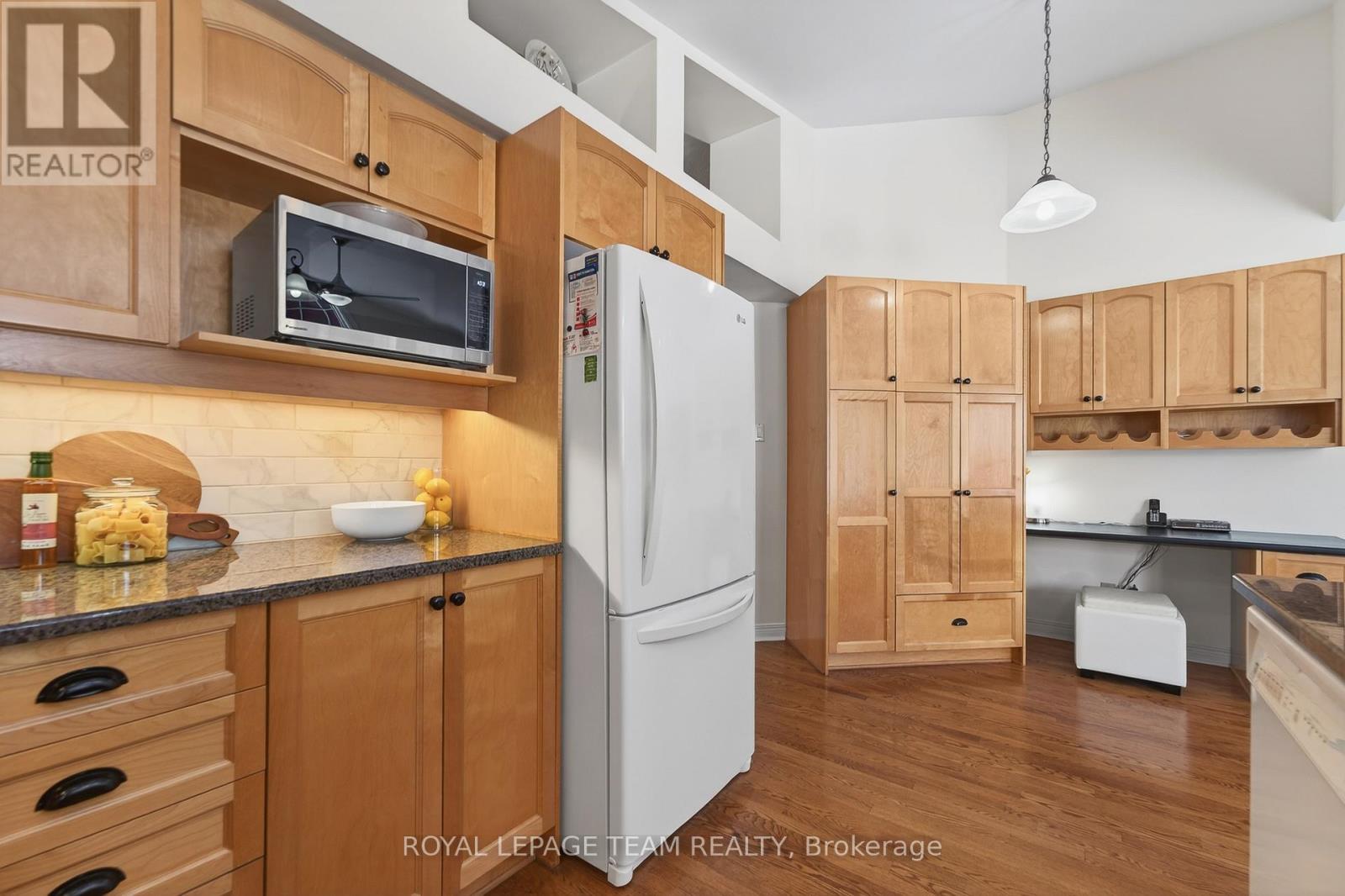 81 Waterthrush Crescent, Ottawa, Ontario K2M 2V1 - Photo 27 - X12823820