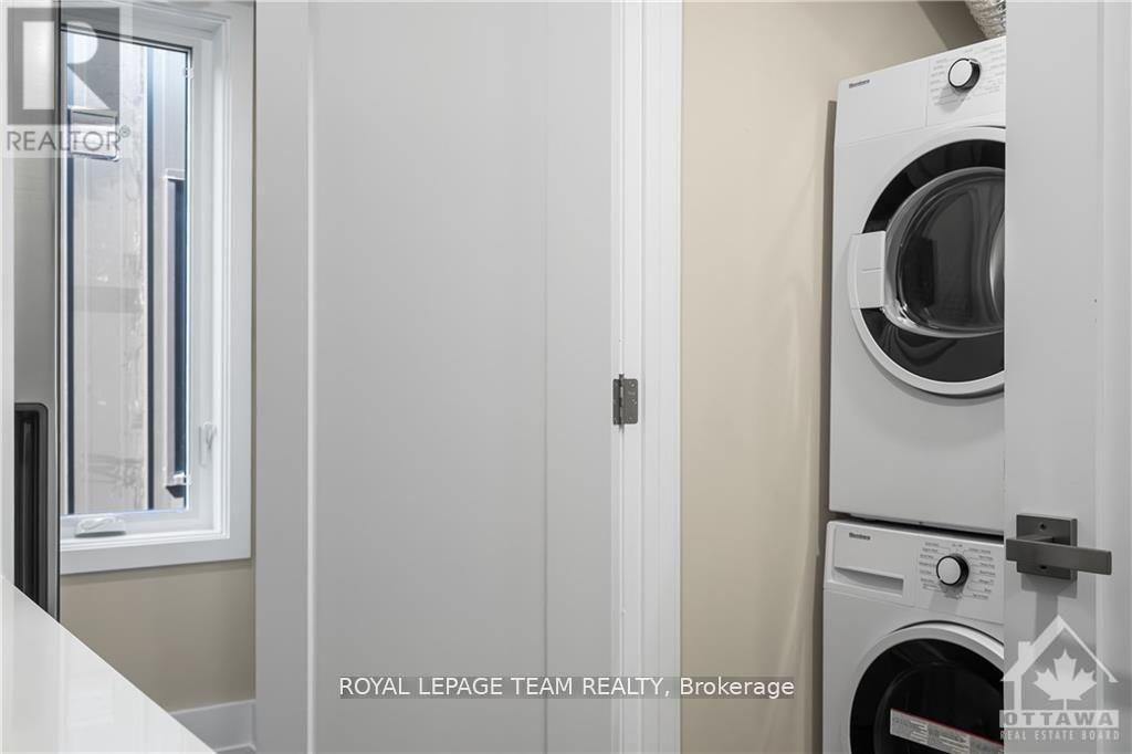 8 - 366 Winona Avenue, Ottawa, Ontario  K1Z 5H7 - Photo 14 - X12823850