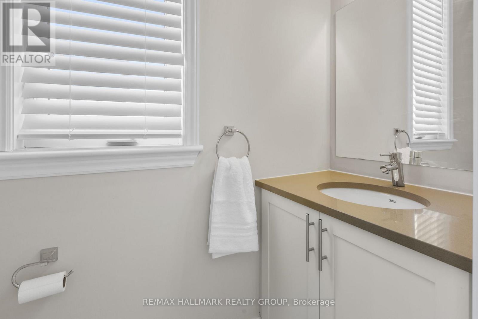 335 Livery Street, Ottawa, Ontario  K2V 0B4 - Photo 6 - X12823938