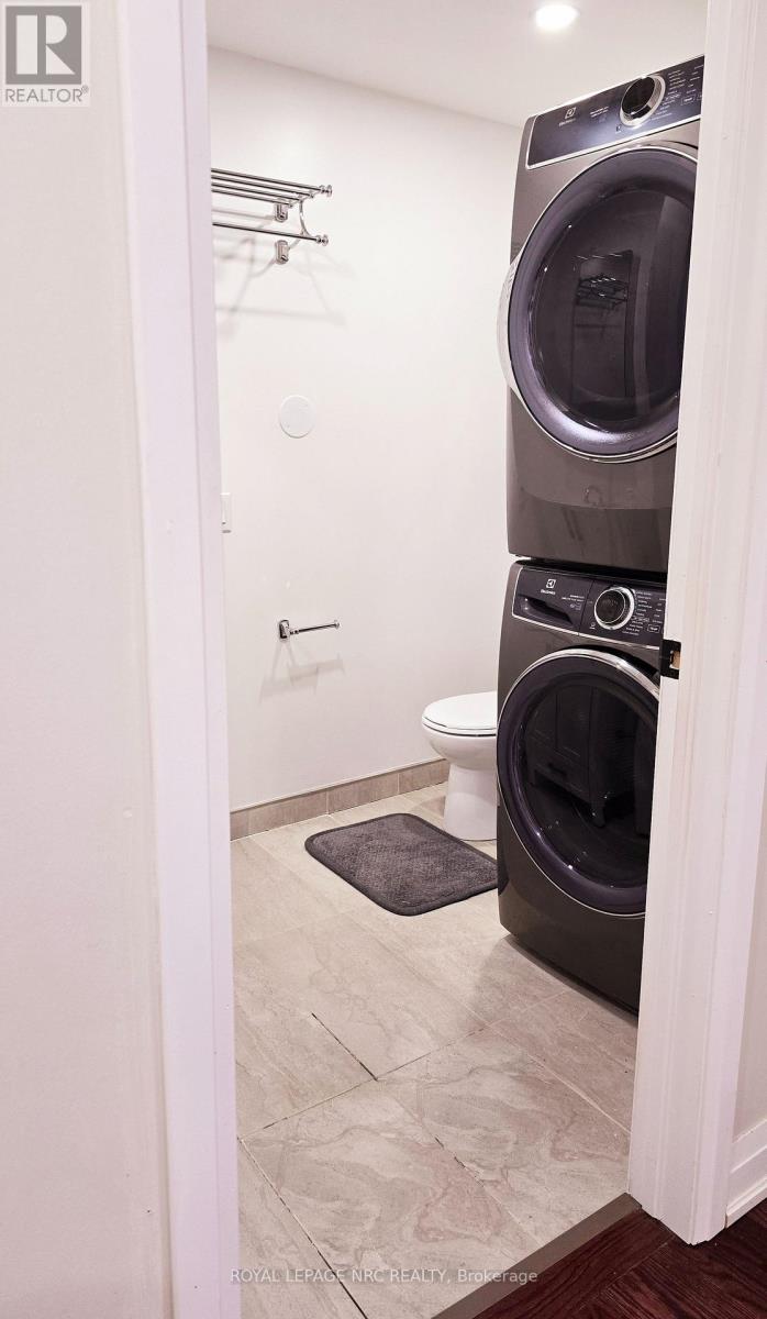 4711 Morrison Street, Niagara Falls, Ontario  L2E 2C1 - Photo 5 - X12823816