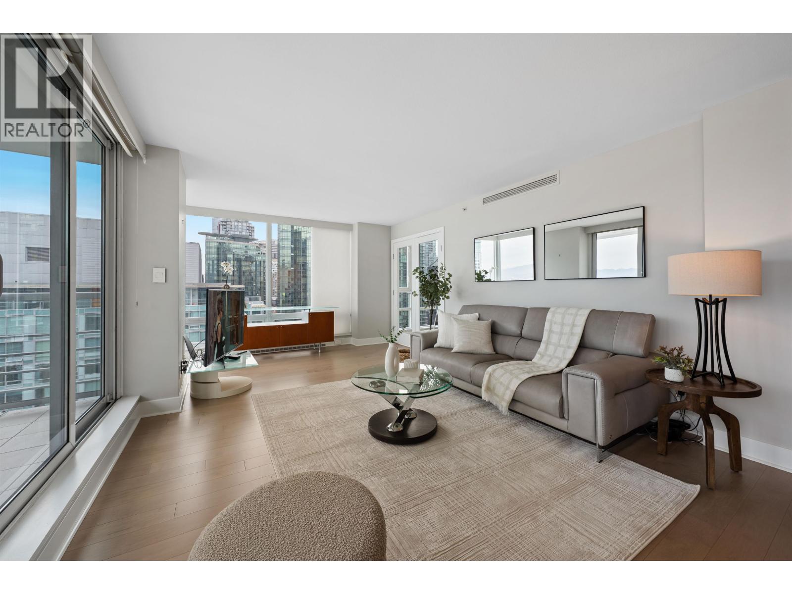 2102 590 Nicola Street, Vancouver, British Columbia  V6G 3J8 - Photo 5 - R3084614