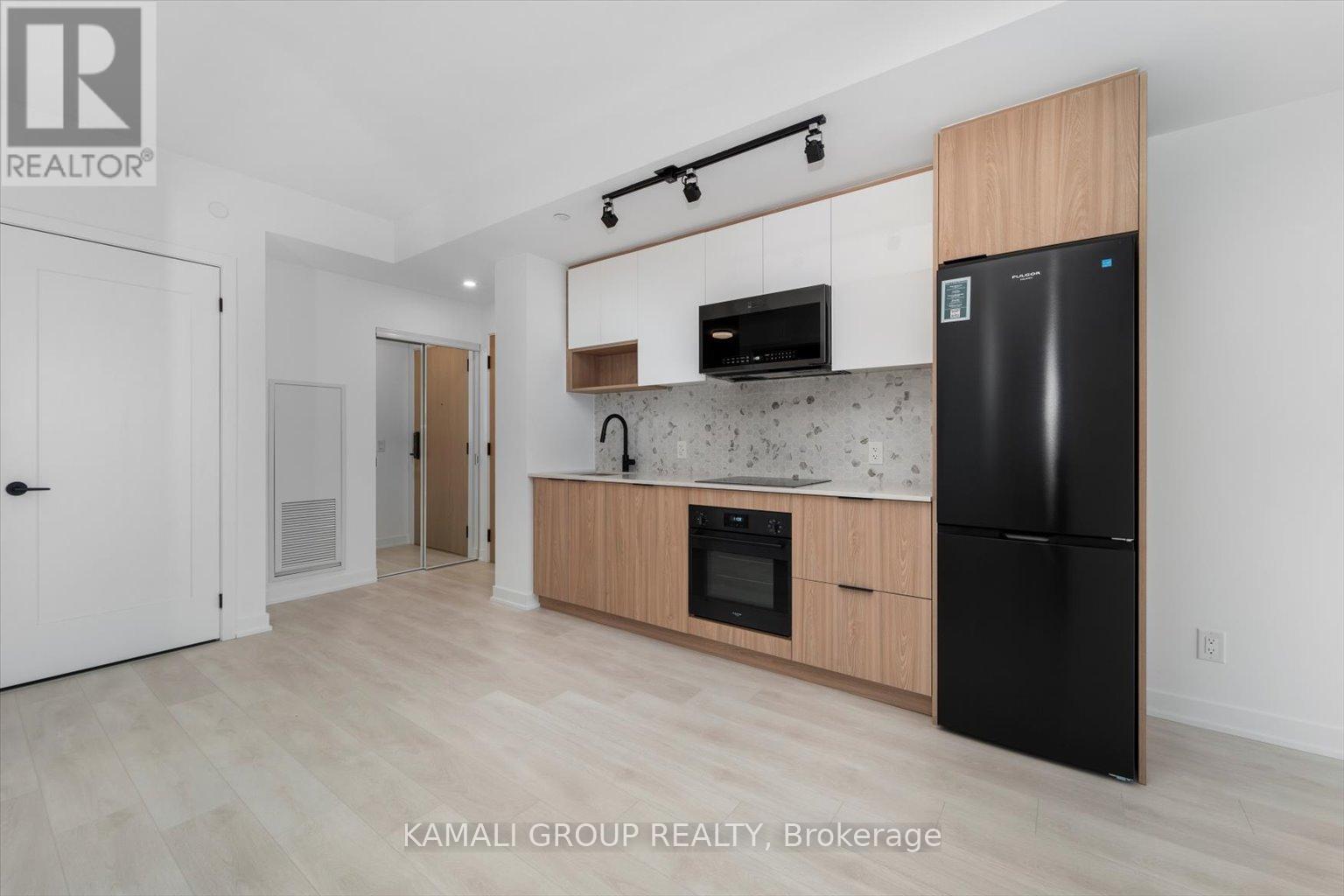 3613 - 5 Defries Street, Toronto (Regent Park), Ontario  M5A 0W7 - Photo 4 - C12823786