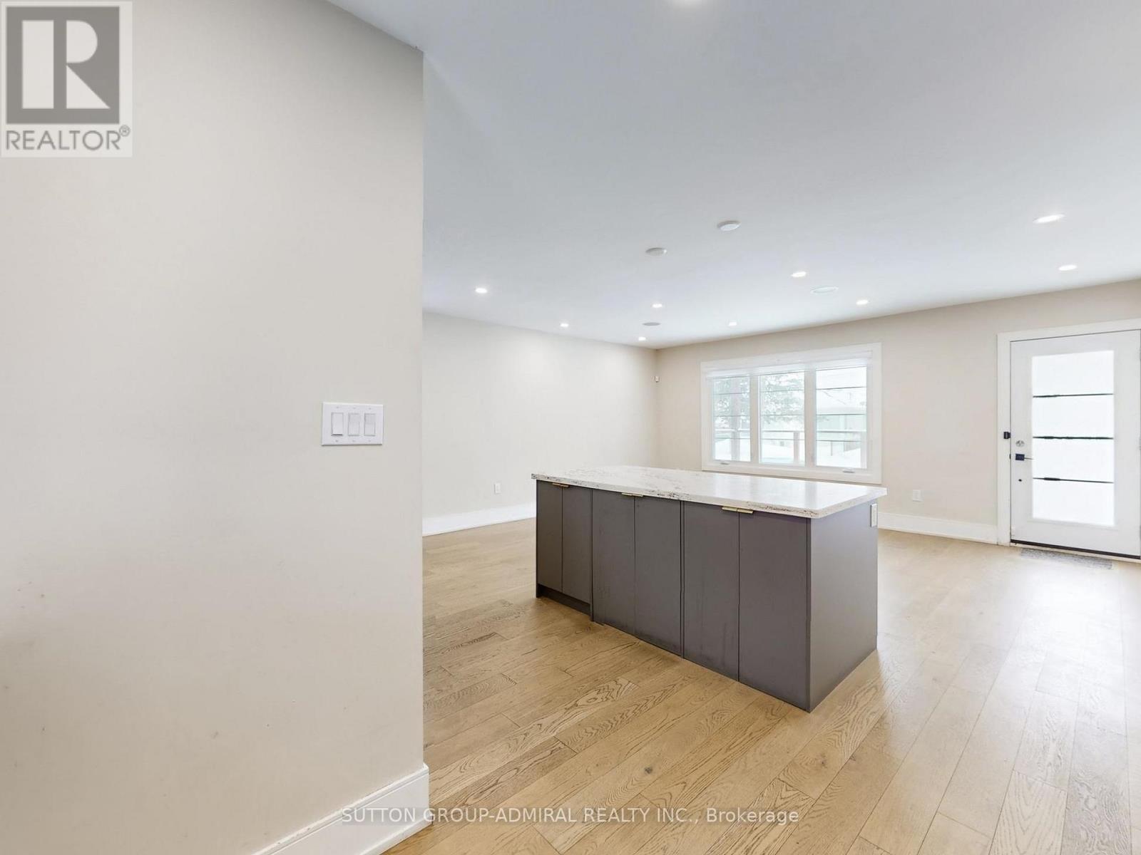 270 Brighton Avenue, Toronto, Ontario  M3H 4E9 - Photo 10 - C12823834