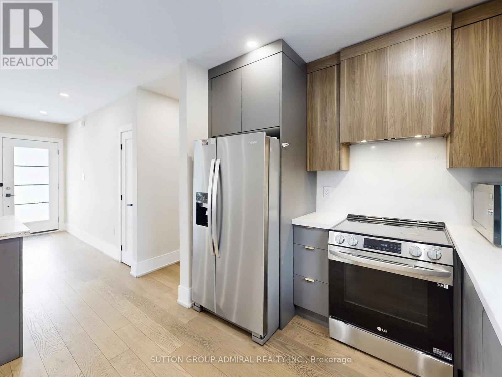 270 Brighton Avenue, Toronto, Ontario  M3H 4E9 - Photo 9 - C12823834