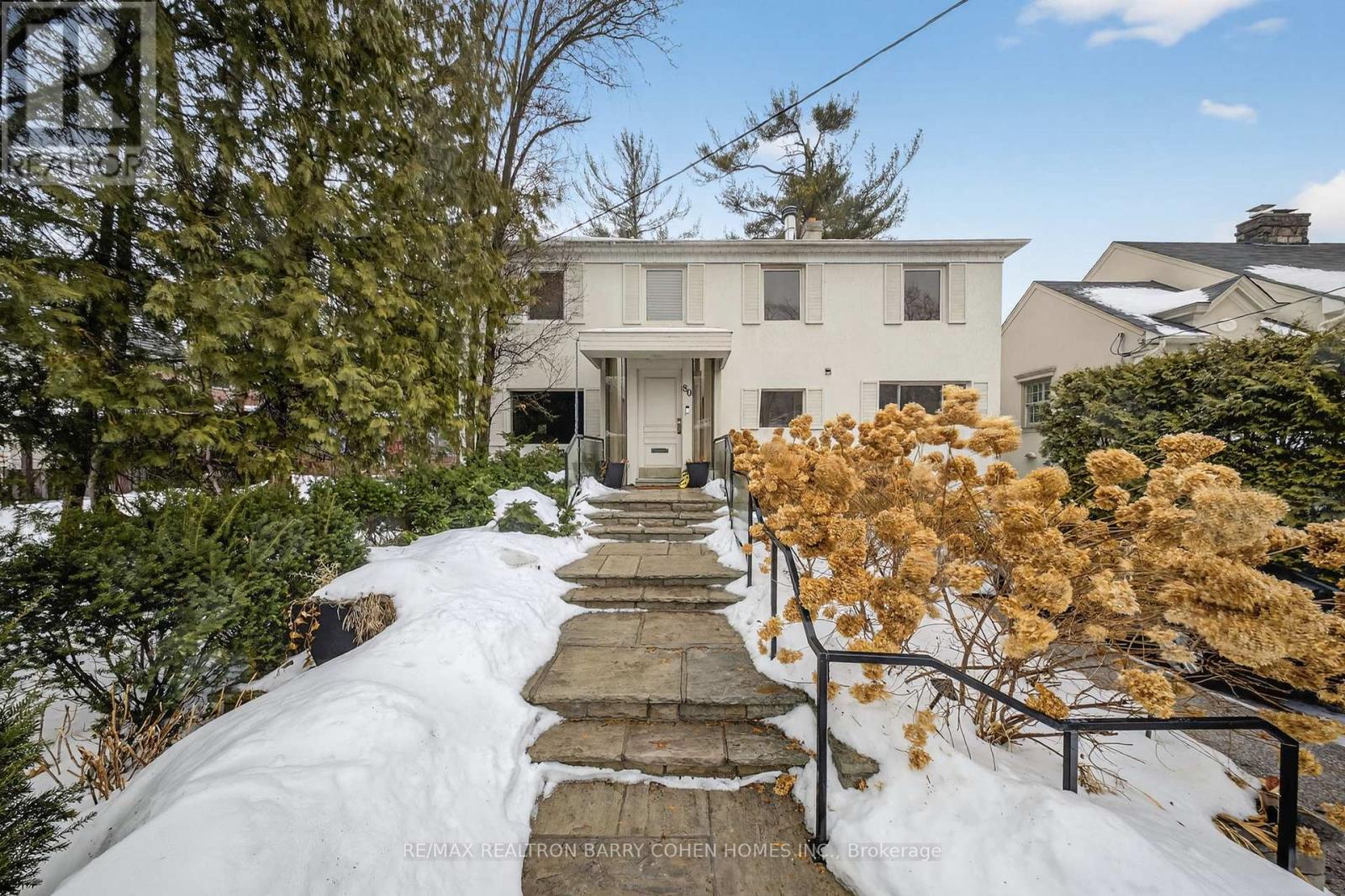 80 Donwoods Drive, Toronto, Ontario  M4N 2G5 - Photo 2 - C12823890