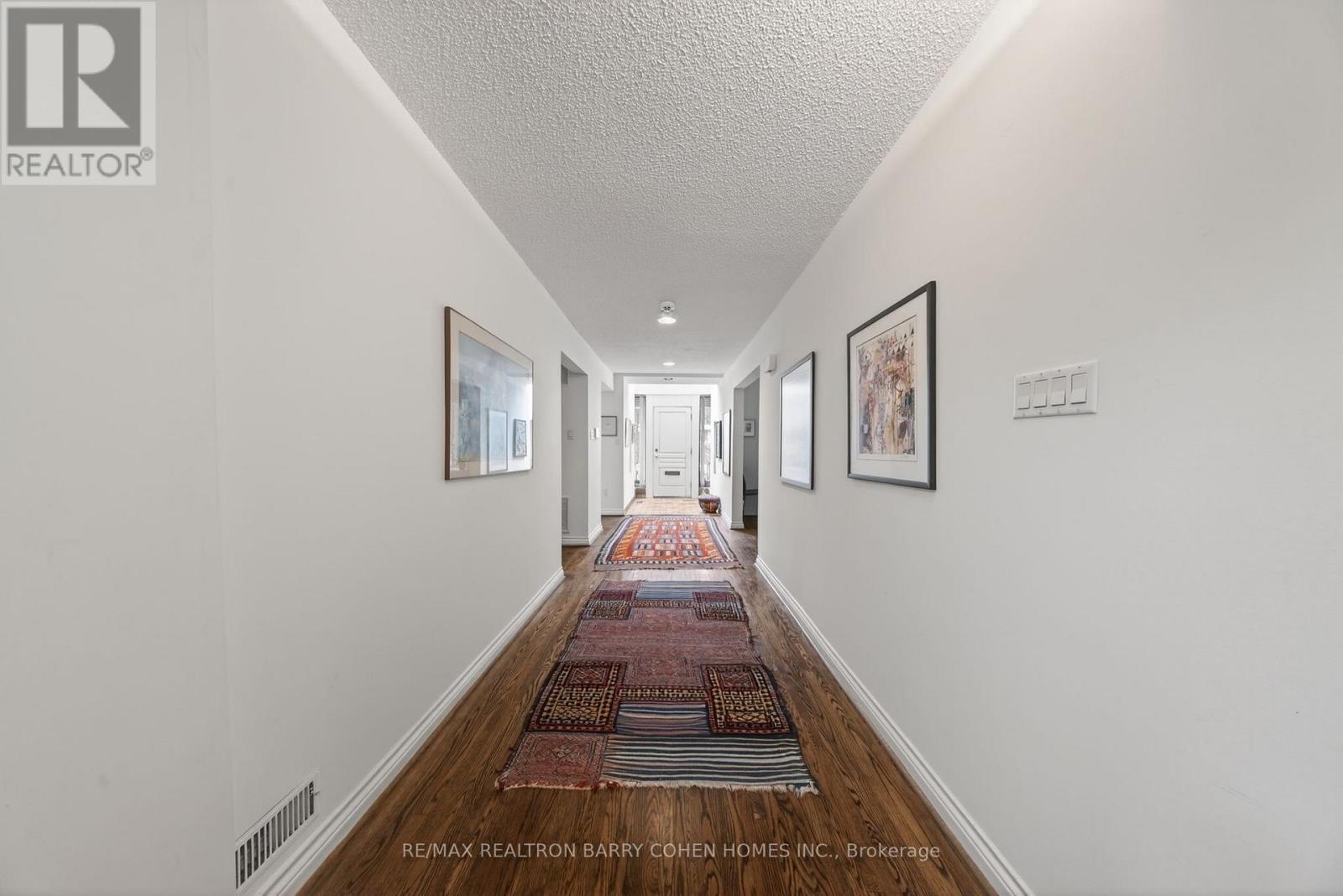 80 Donwoods Drive, Toronto, Ontario  M4N 2G5 - Photo 29 - C12823890