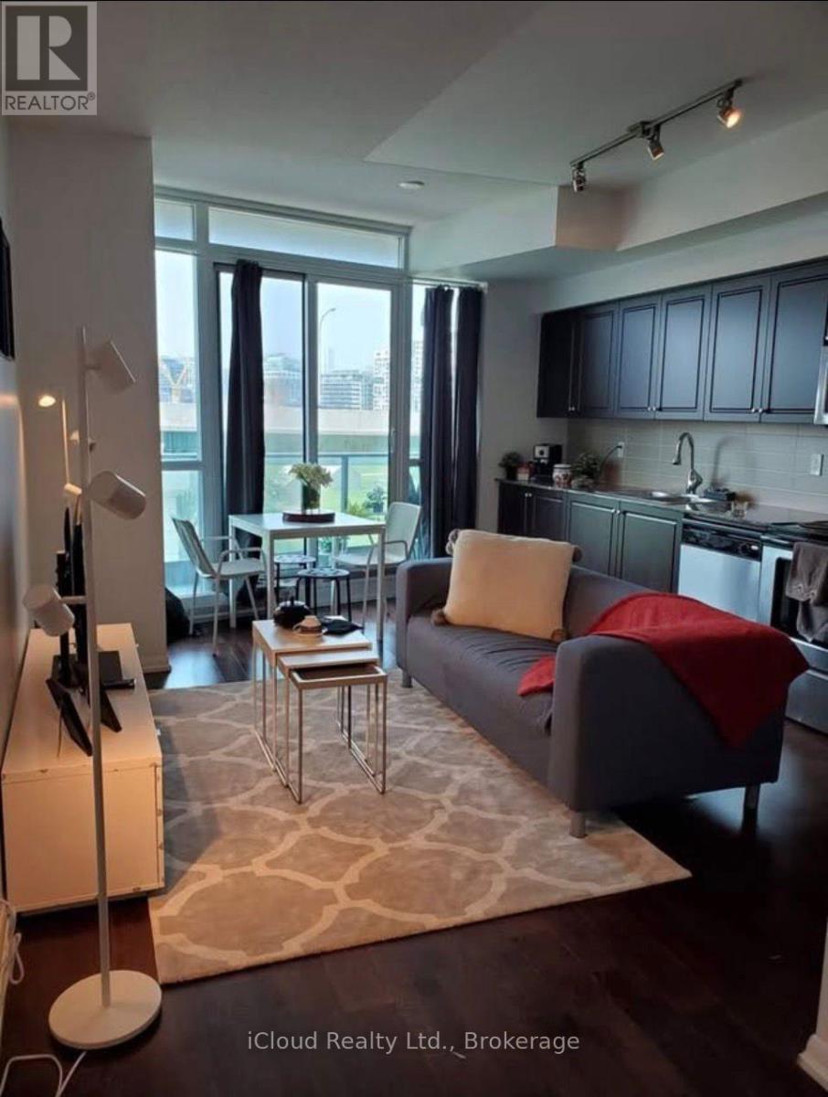 772 - 209 Fort York Blvd Boulevard E, Toronto, Ontario  M5V 4A1 - Photo 2 - C12823904