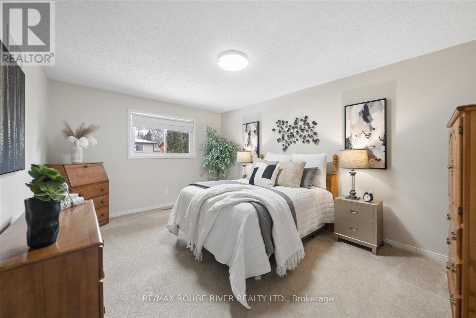 1 Worfolk Place, Whitby, Ontario  L1N 6Z2 - Photo 21 - E12823844