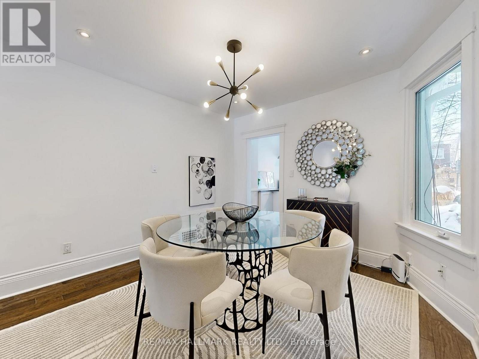 614 Woodbine Avenue, Toronto, Ontario  M4E 2J1 - Photo 10 - E12823932