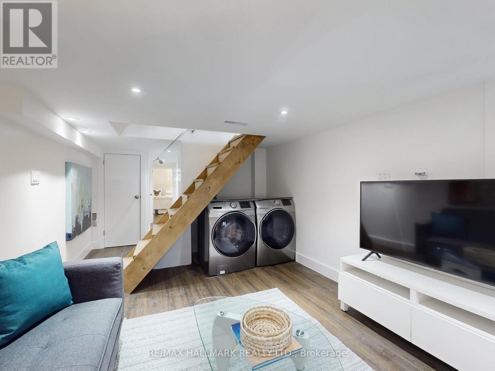 614 Woodbine Avenue, Toronto, Ontario  M4E 2J1 - Photo 29 - E12823932