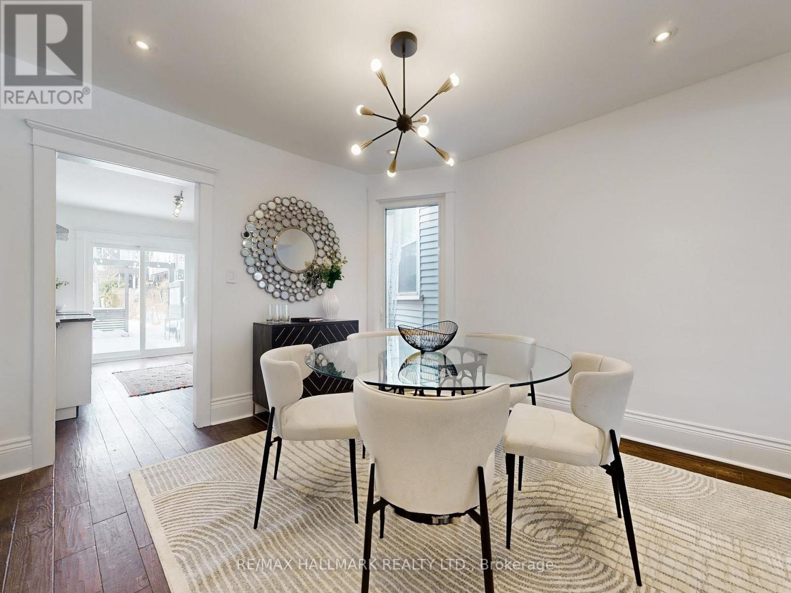 614 Woodbine Avenue, Toronto, Ontario  M4E 2J1 - Photo 9 - E12823932