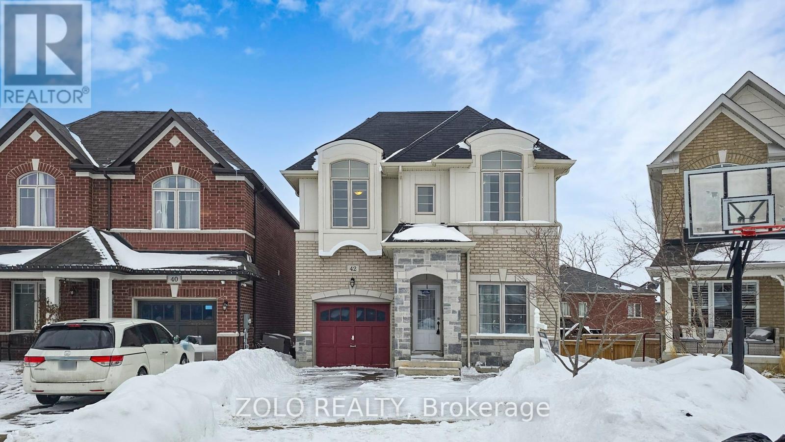 42 FOXBERRY ROAD, East Gwillimbury, Ontario