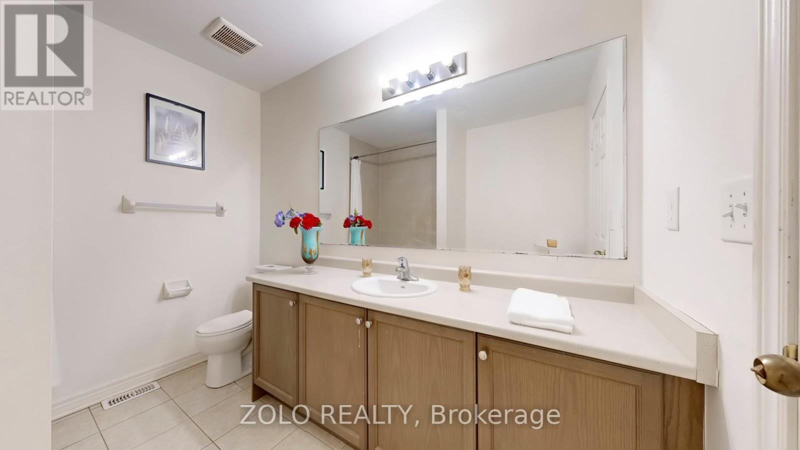 42 Foxberry Road, East Gwillimbury, Ontario  L9N 0P6 - Photo 23 - N12823758