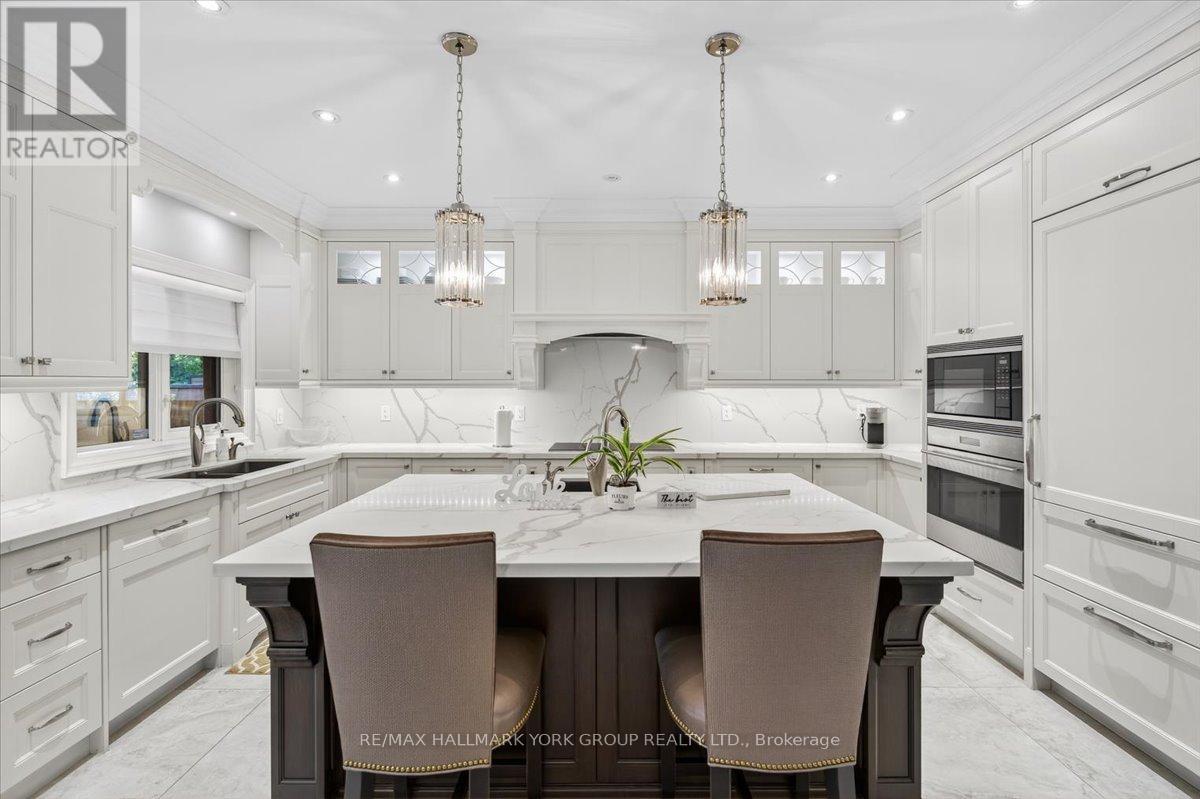 16 Woodland Trail Court, Vaughan, Ontario  L4L 9H9 - Photo 12 - N12823886