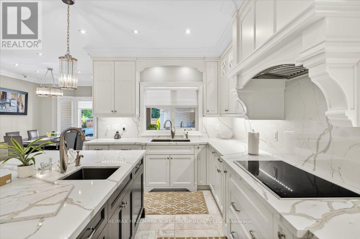 16 Woodland Trail Court, Vaughan, Ontario  L4L 9H9 - Photo 14 - N12823886