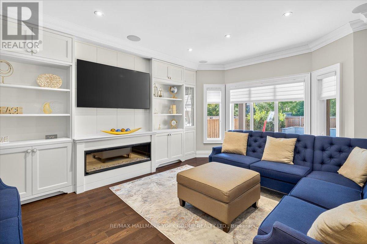 16 Woodland Trail Court, Vaughan, Ontario  L4L 9H9 - Photo 22 - N12823886