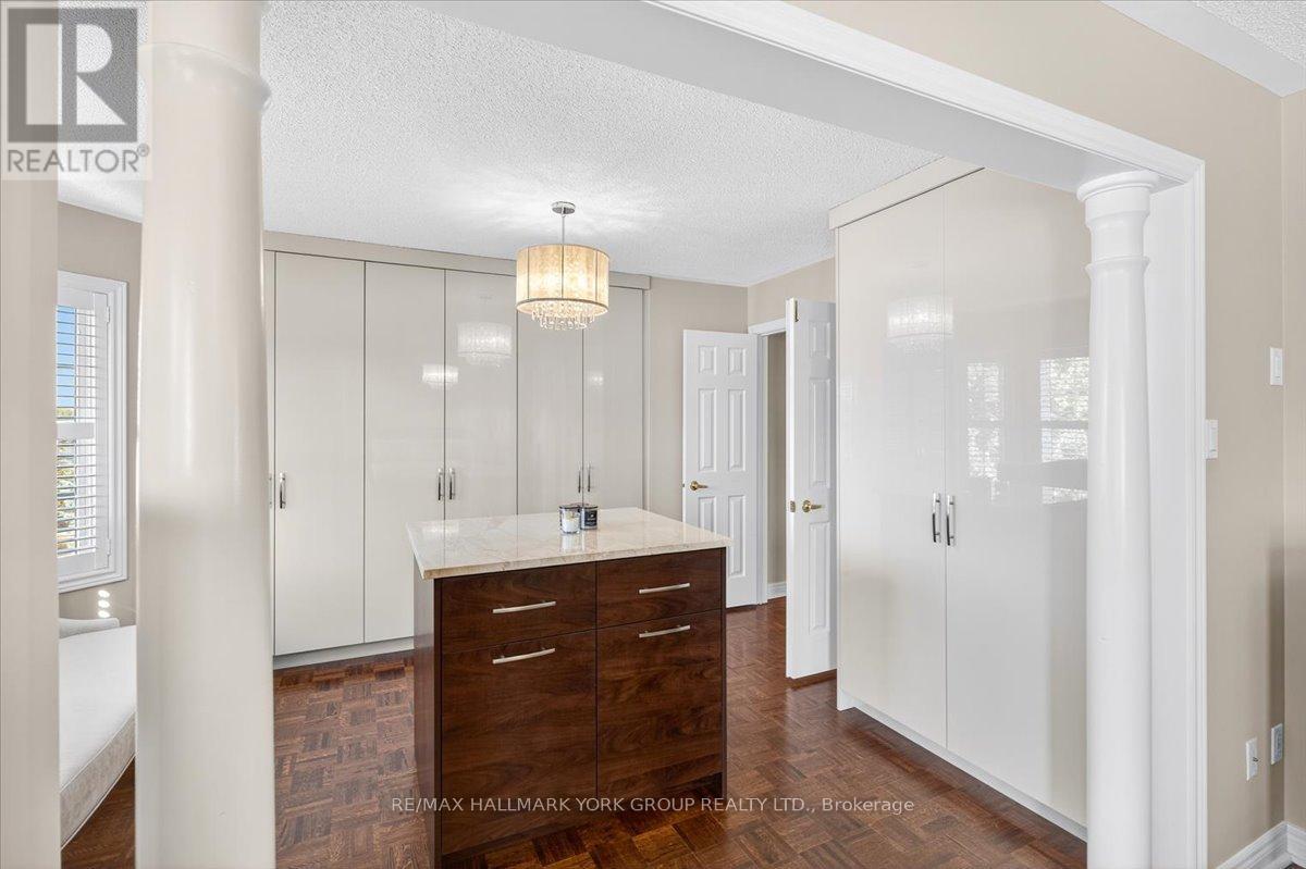 16 Woodland Trail Court, Vaughan, Ontario  L4L 9H9 - Photo 32 - N12823886