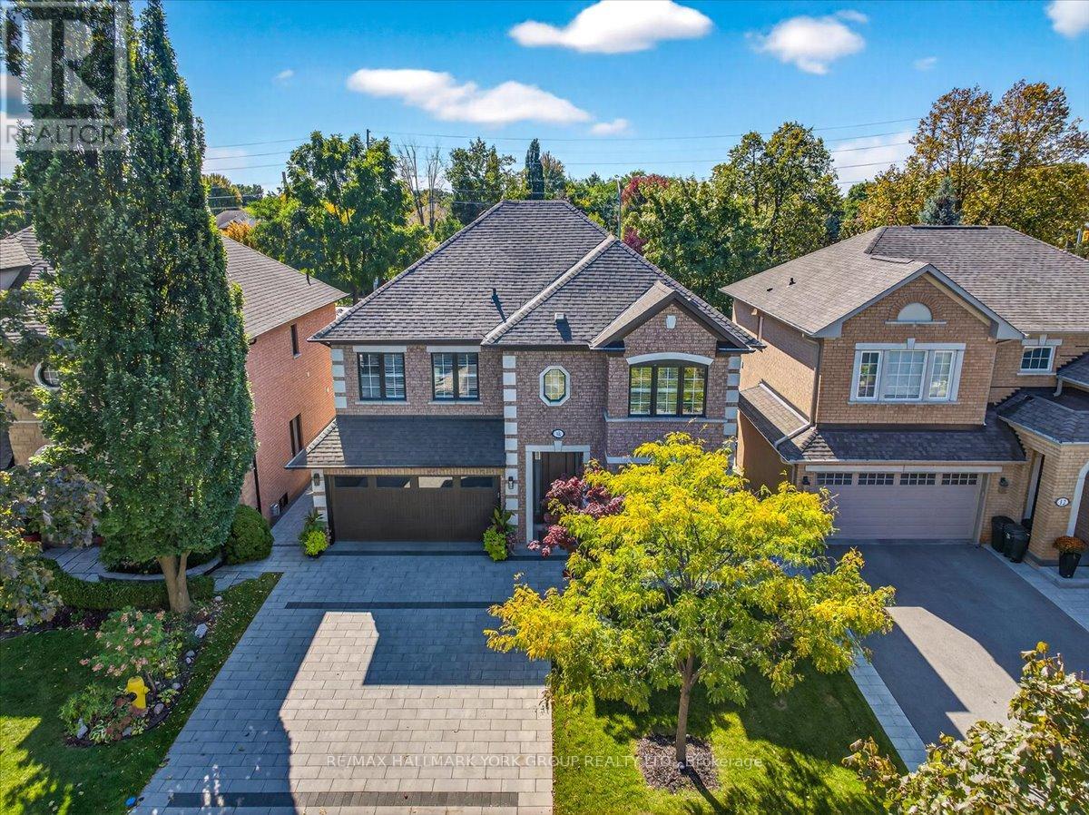 16 Woodland Trail Court, Vaughan, Ontario  L4L 9H9 - Photo 4 - N12823886