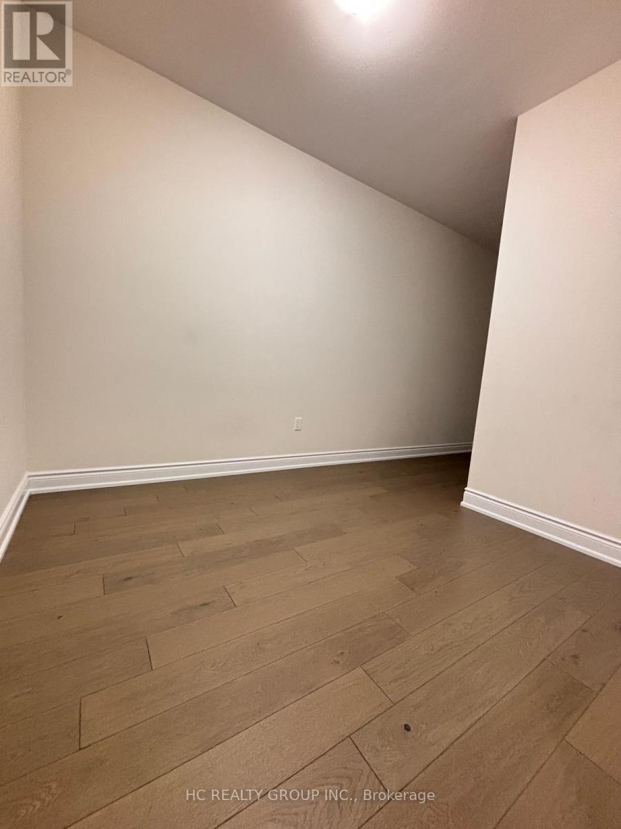 24 Cafaro Lane, Markham, Ontario  L6C 0Z2 - Photo 8 - N12823946