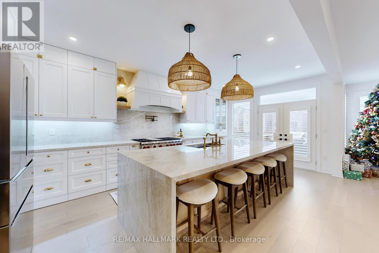 42 Meadow Vista Crescent, East Gwillimbury, Ontario  L9N 0T4 - Photo 12 - N12823954