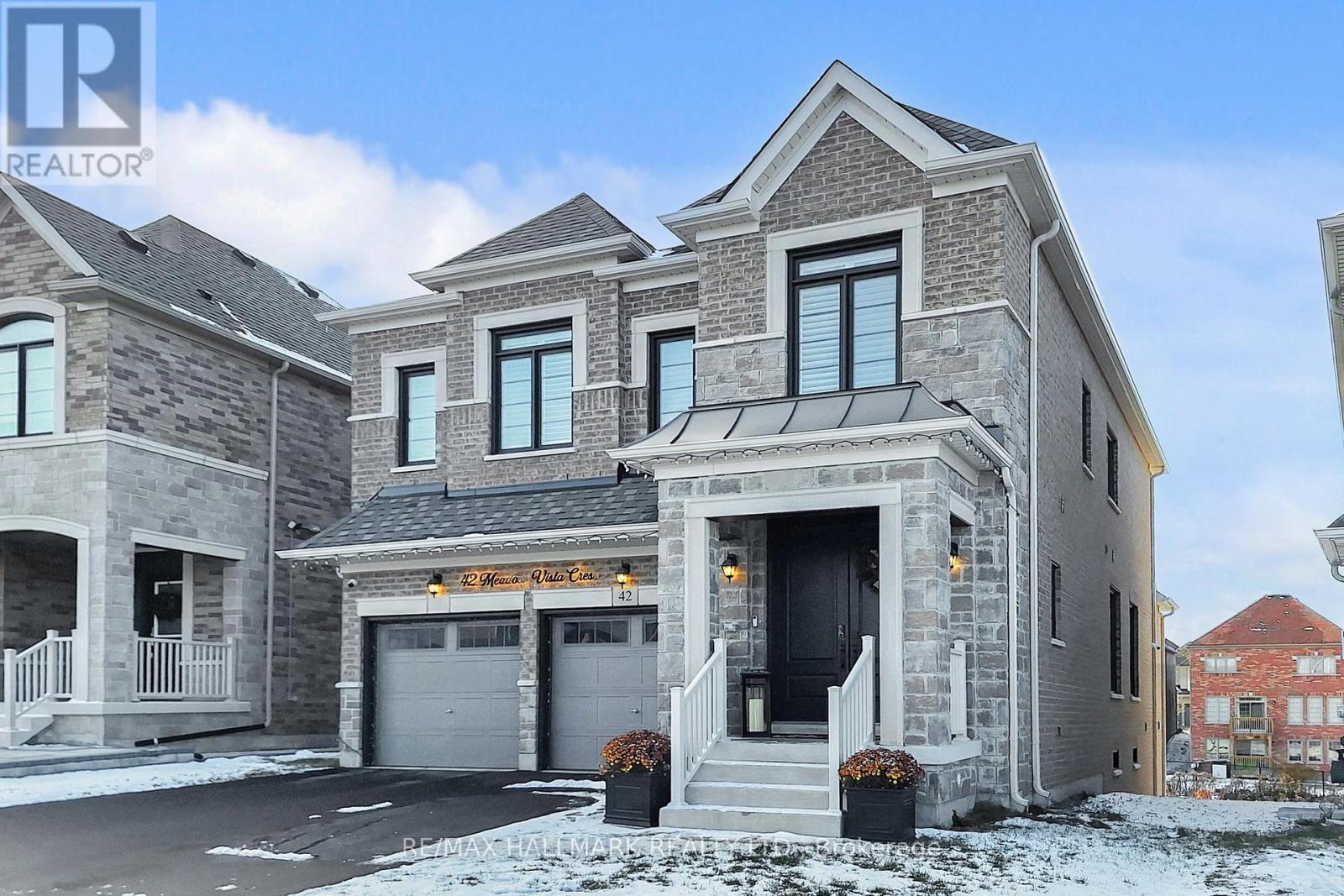 42 Meadow Vista Crescent, East Gwillimbury, Ontario  L9N 0T4 - Photo 2 - N12823954