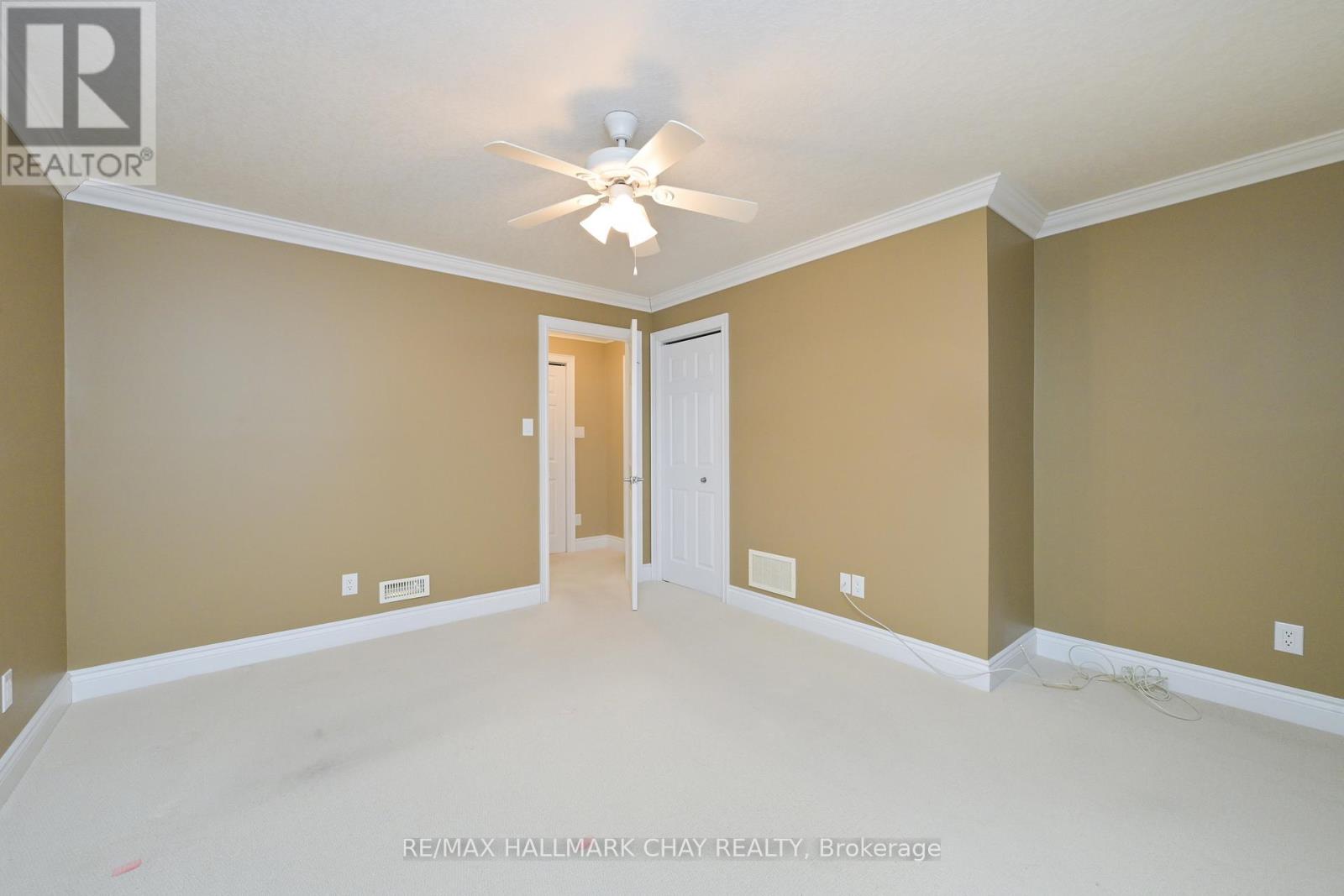 140 Meadow Lane, Wasaga Beach, Ontario  L9Z 0A4 - Photo 15 - S12823958