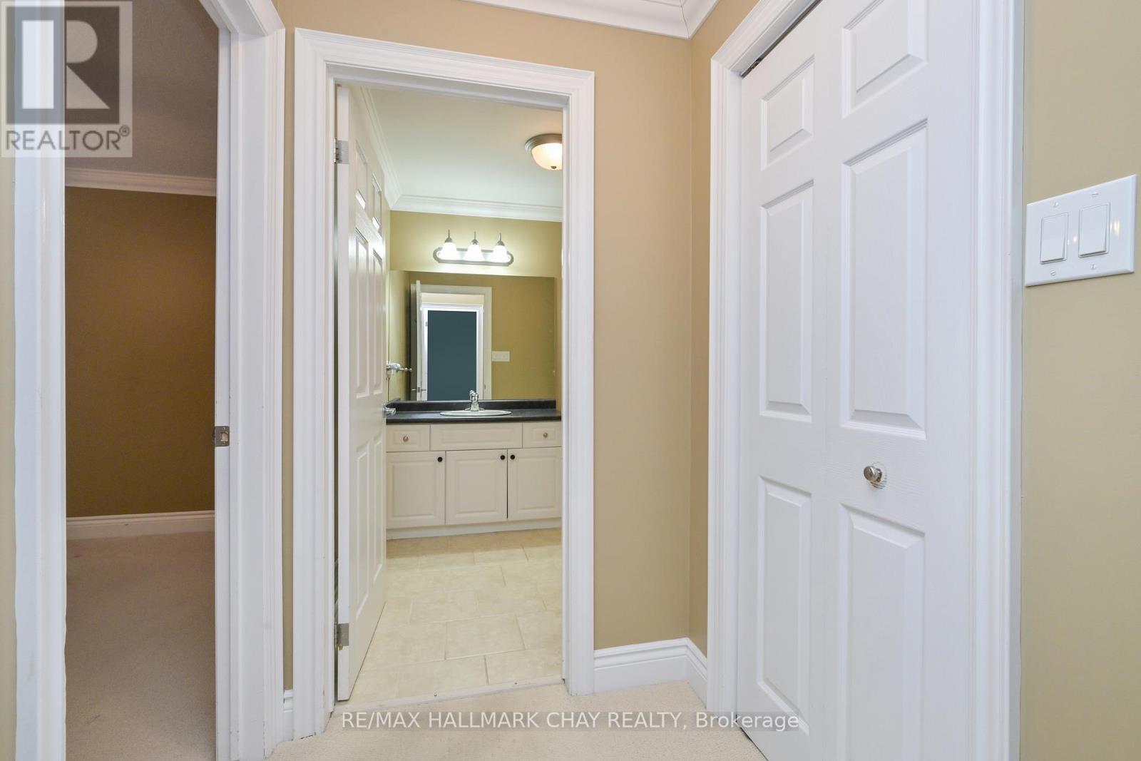 140 Meadow Lane, Wasaga Beach, Ontario  L9Z 0A4 - Photo 18 - S12823958