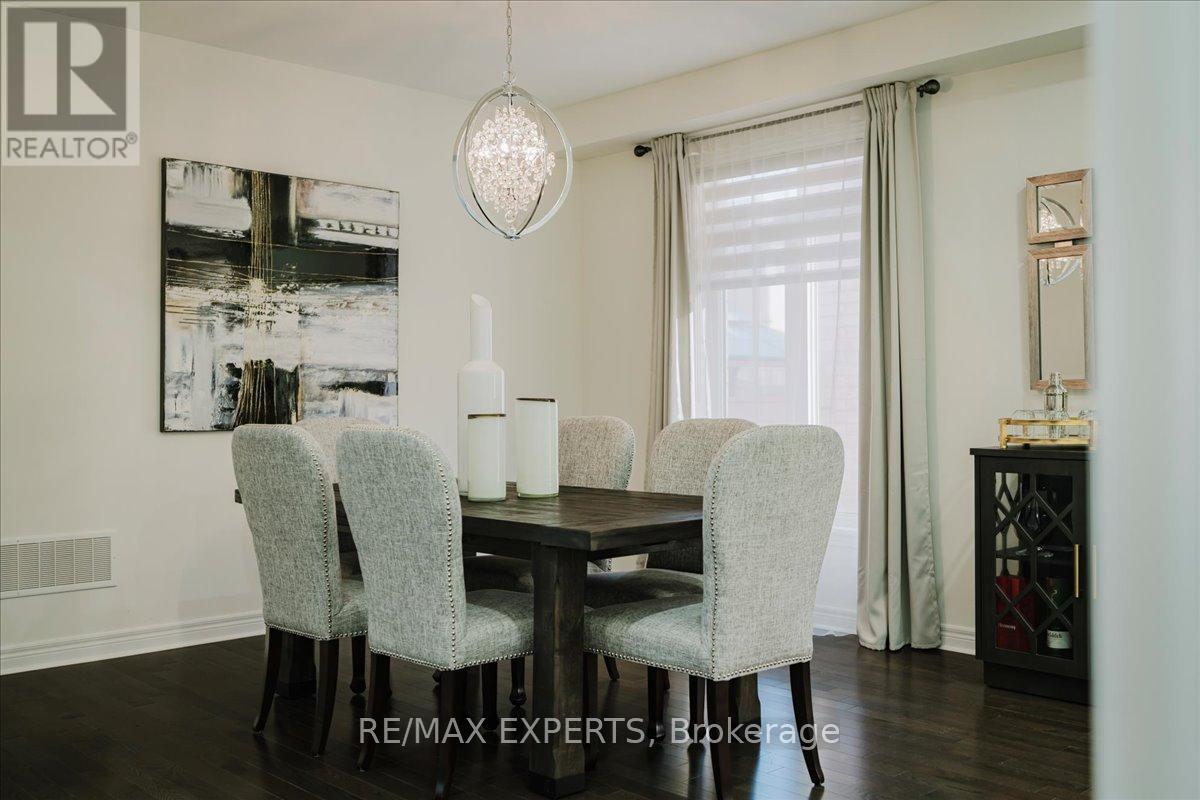 43 Lewis Avenue, Bradford West Gwillimbury, Ontario  L3Z 0X2 - Photo 10 - N12822454