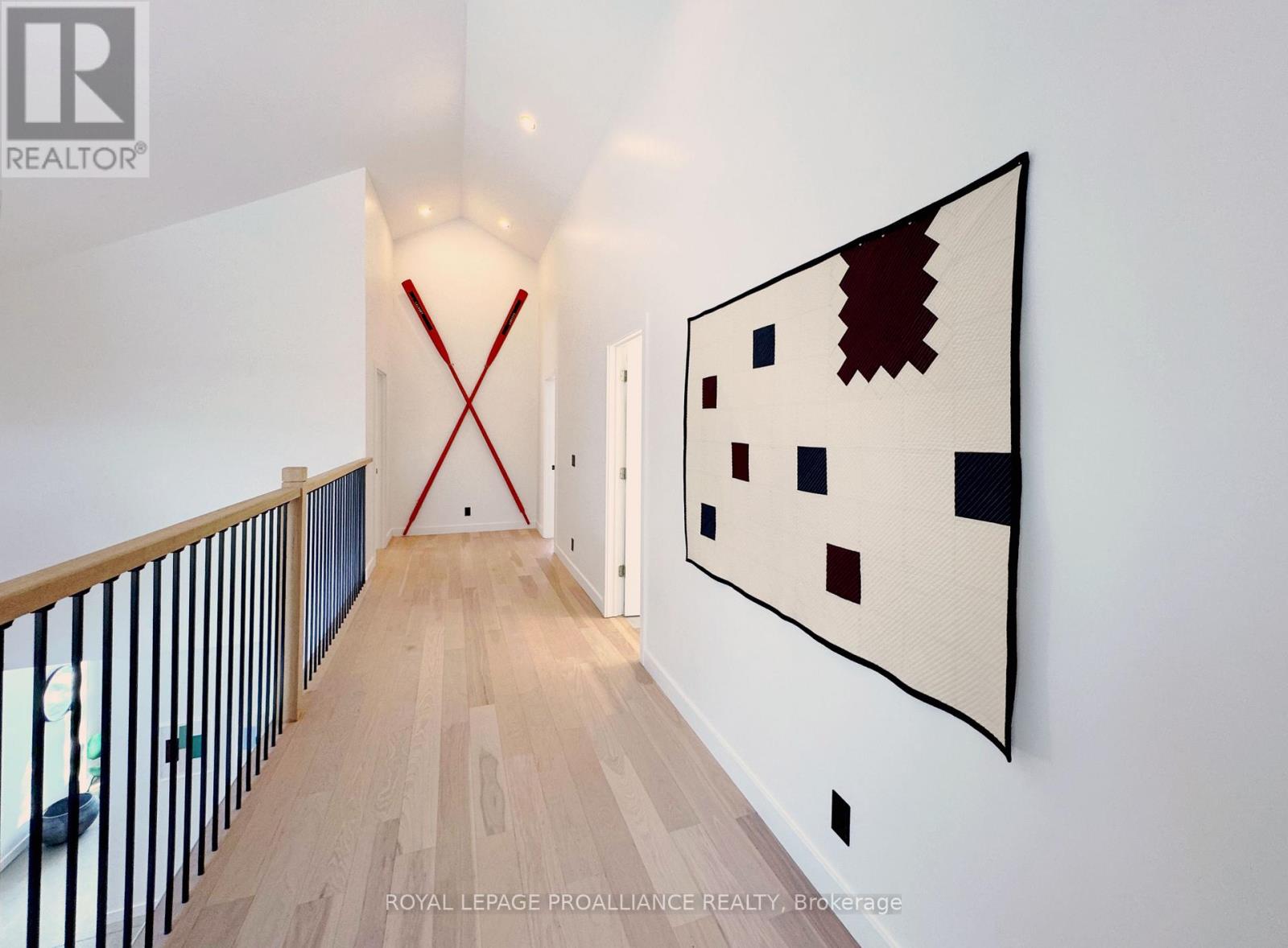 372 Prinyers Cove Crescent, Prince Edward County (North Marysburg Ward), Ontario  K0K 2T0 - Photo 31 - X12736504