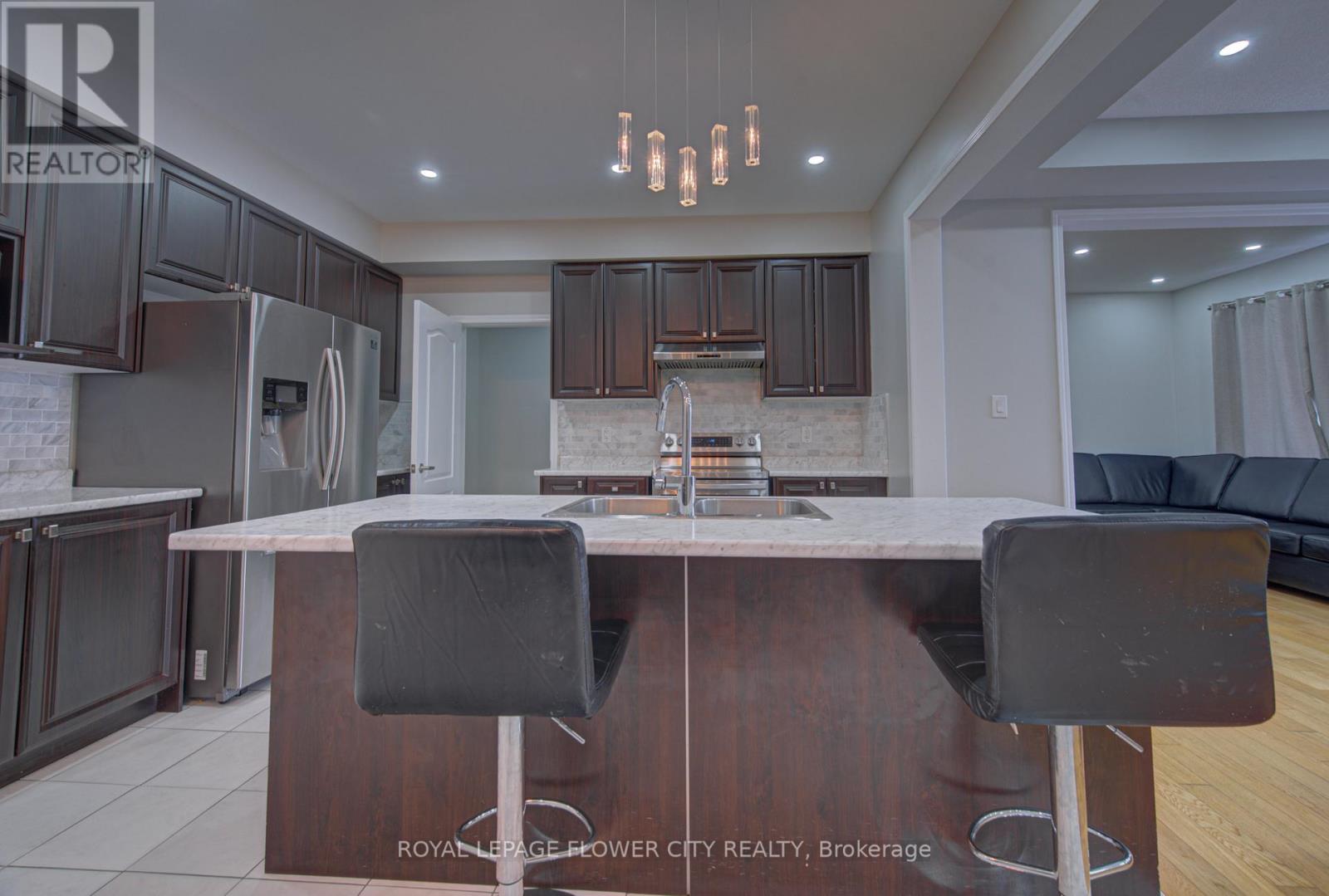 20 Munro Circle, Brantford, Ontario  N3T 0R2 - Photo 11 - X12820142