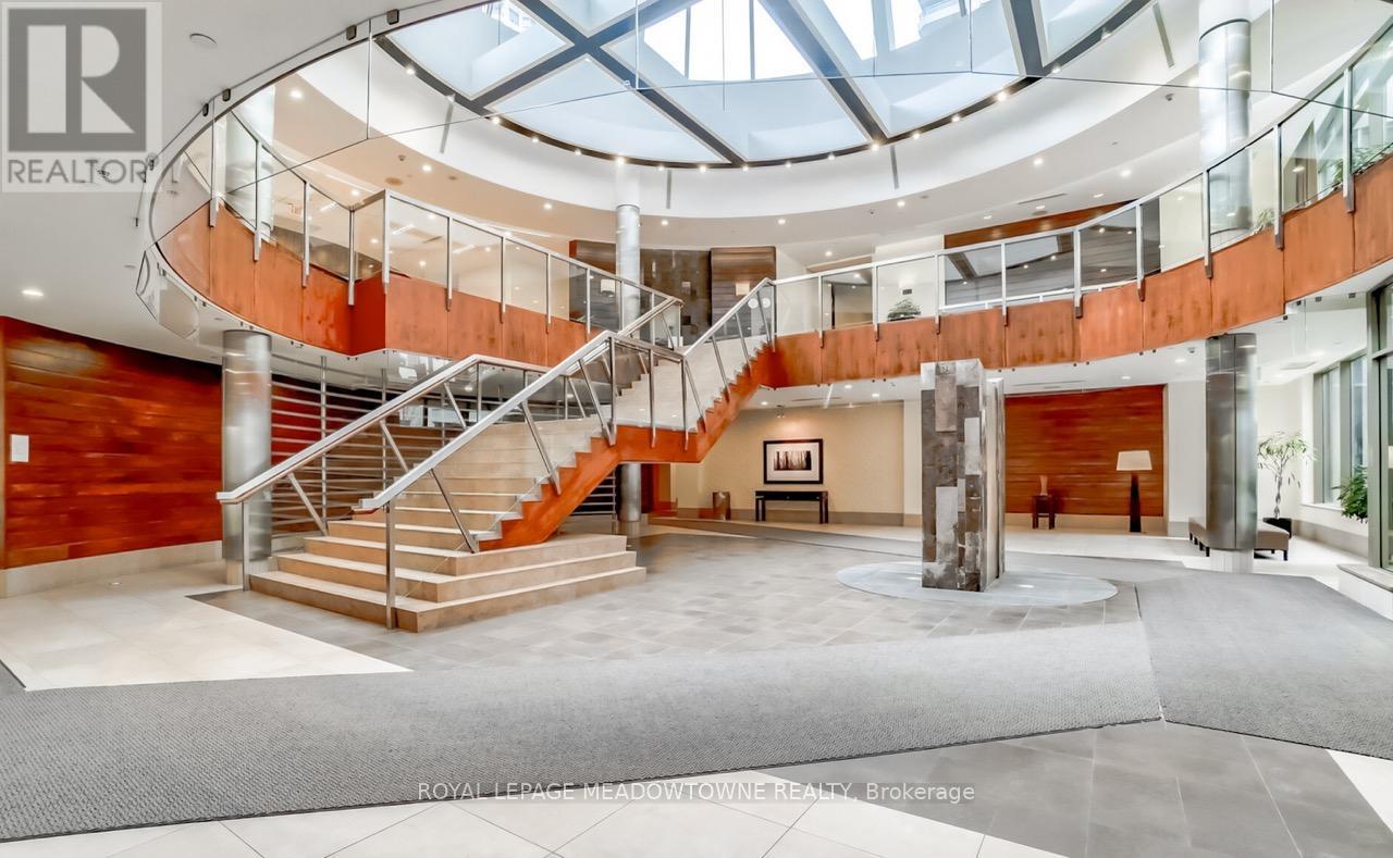 927 - 3888 Duke Of York Boulevard, Mississauga, Ontario  L5B 4P5 - Photo 13 - W12823760