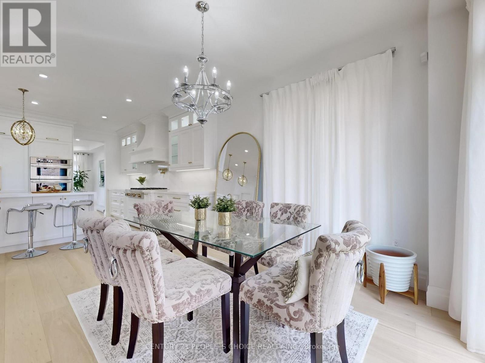 29 Young Drive, Brampton, Ontario  L6Y 0P4 - Photo 11 - W12823800