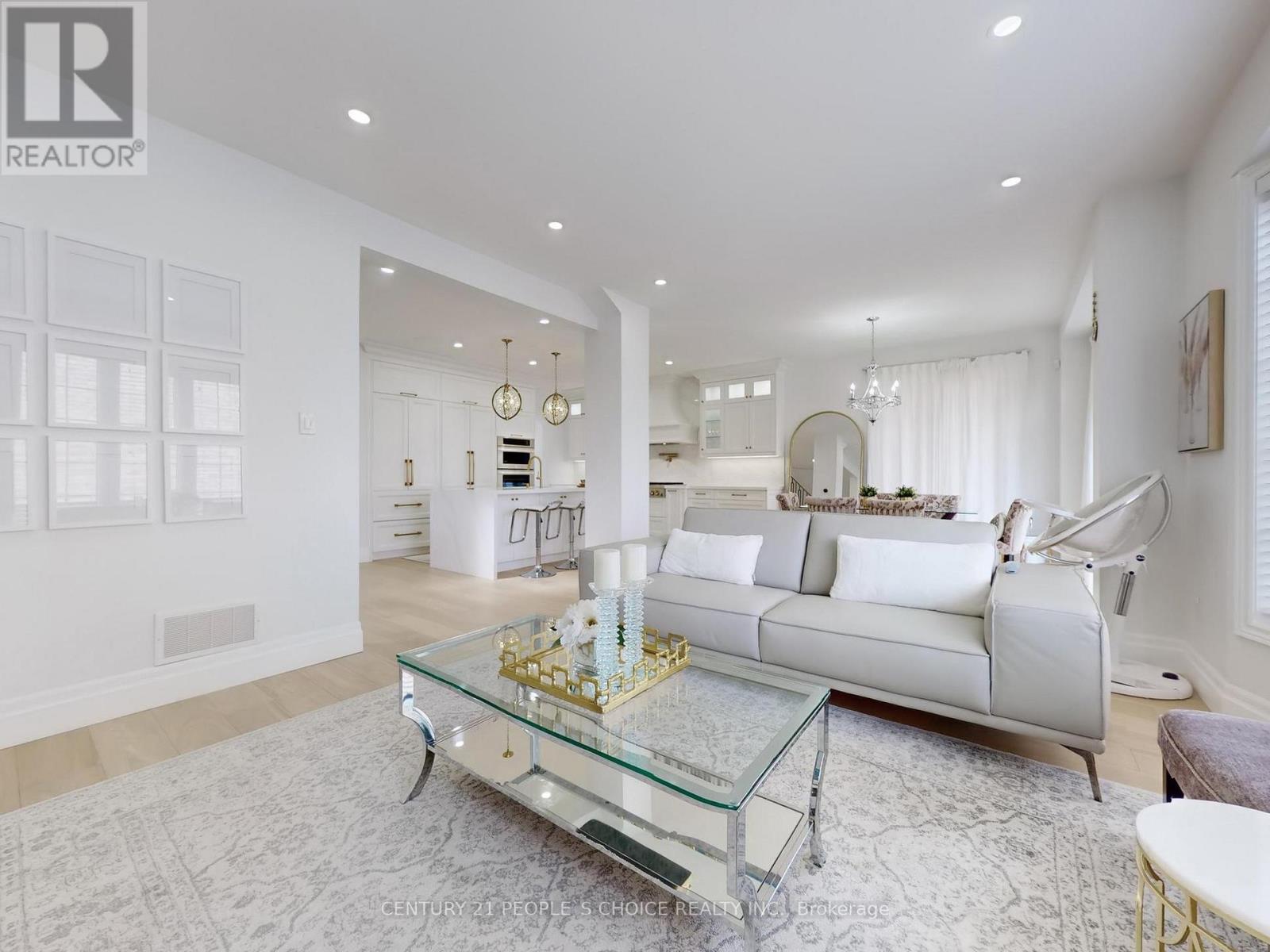 29 Young Drive, Brampton, Ontario  L6Y 0P4 - Photo 14 - W12823800