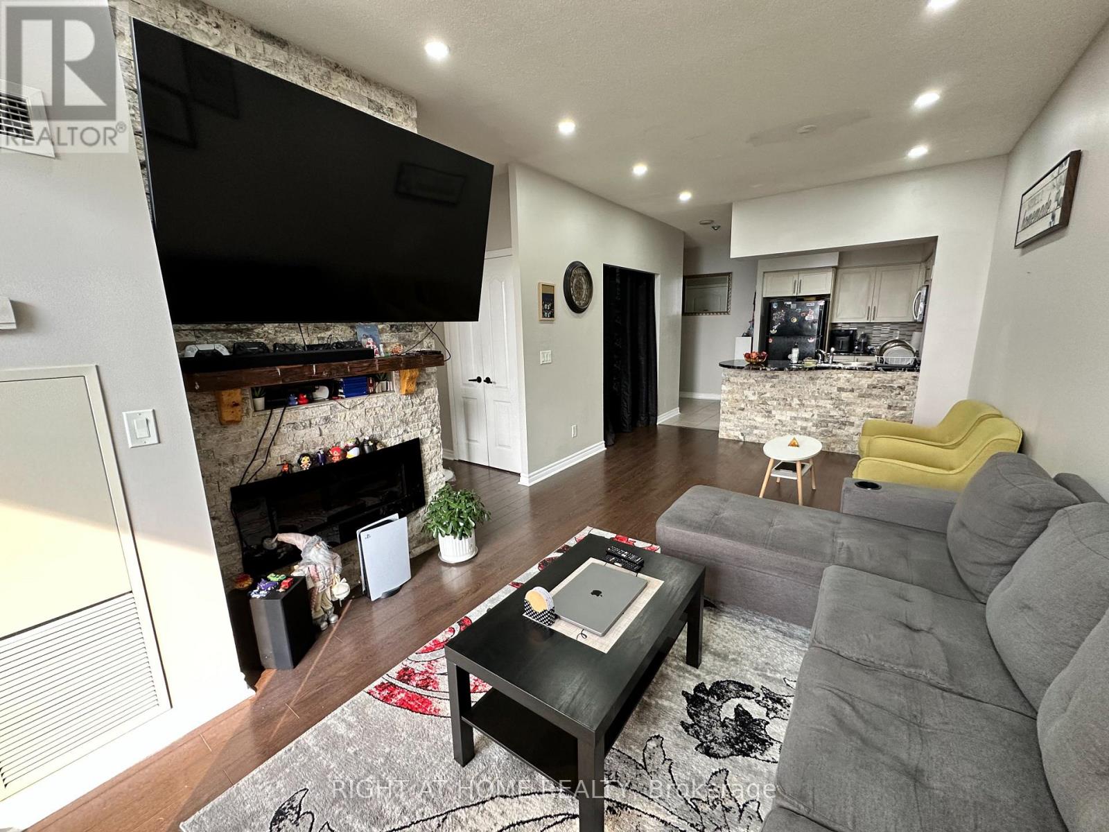 2906 - 4090 Living Arts Drive, Mississauga, Ontario L5B 4M8 - Photo 17 - W12823826